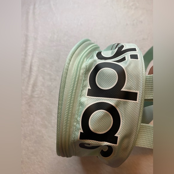 Adidas Originals Santiago Mini Backpack Ice Mint Green 10” NWT MSRP $35 #EV7591 - Picture 4 of 10